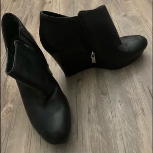 Jessica Simpson Wedge Black Boot